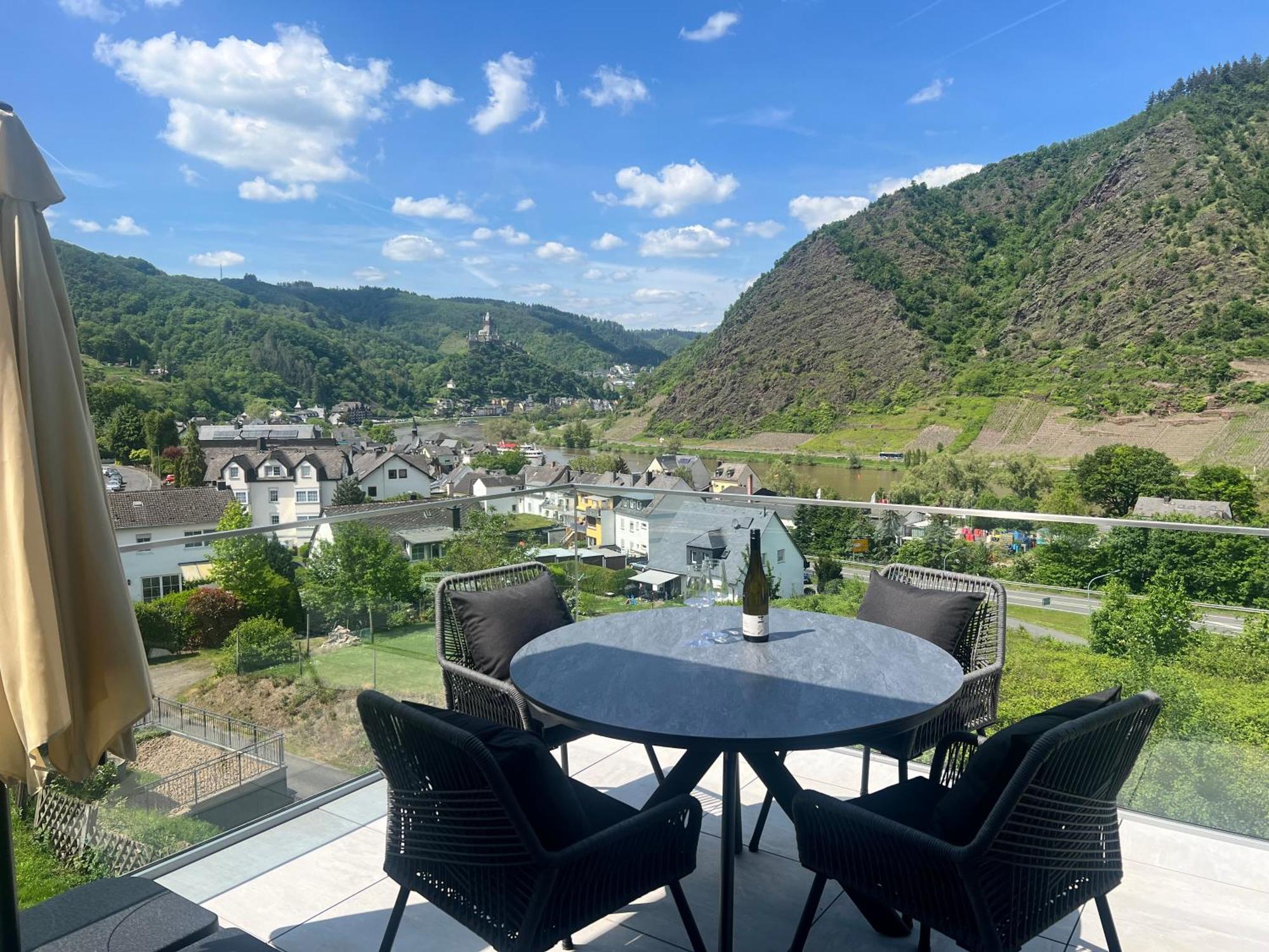 Ferienwohnung Weitblick Кохем Екстер'єр фото